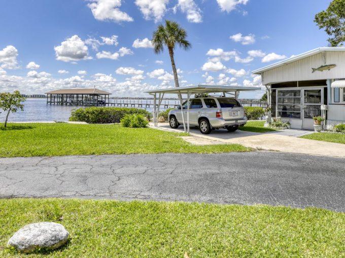 view of a home in Pelican Pier West